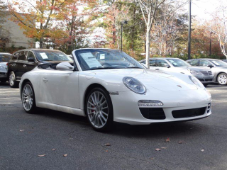 Illustration for article titled Drive A Center-Seat Porsche 911 Because Screw Everyone Who Isn’t YouÂ